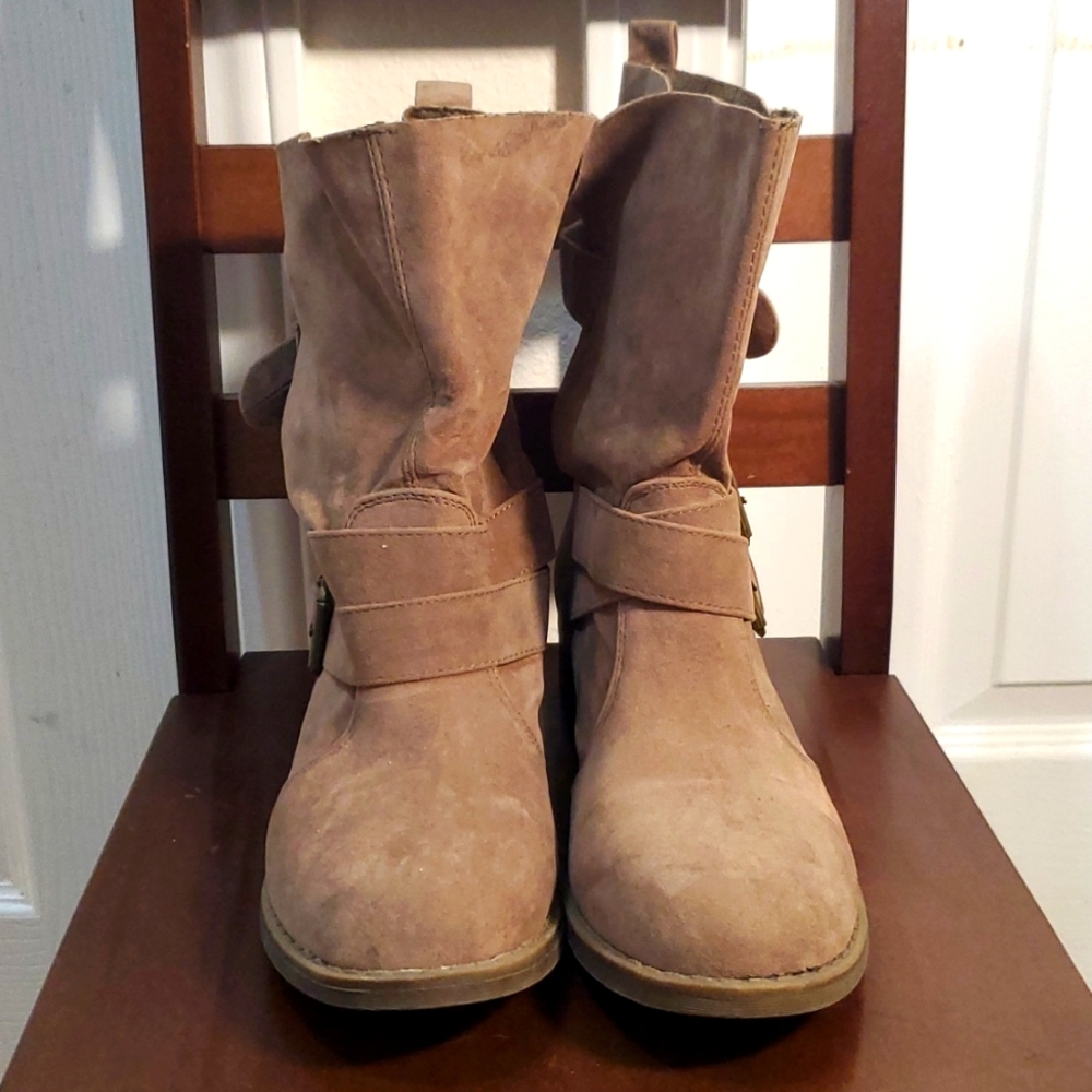 JustFab Tan Ankle Boots